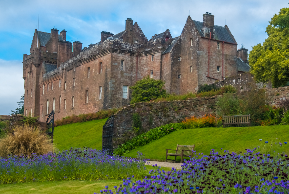 Activity Brodick Castle