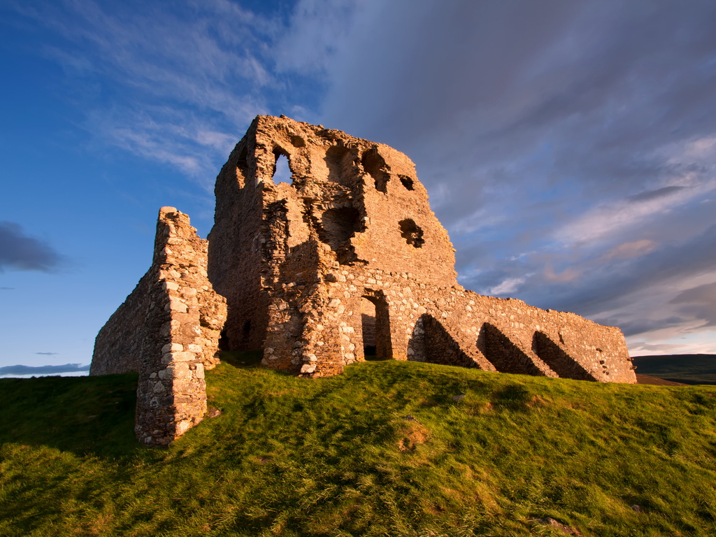 Activity Auchindoun Castle