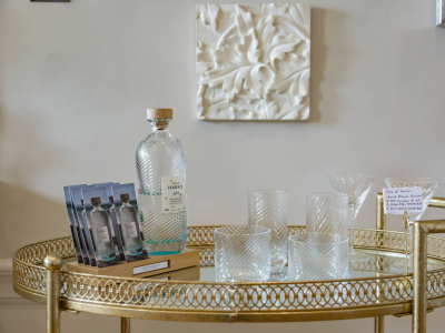 Enjoy a complimentary Isle of Harris Gin Tasting during your stay