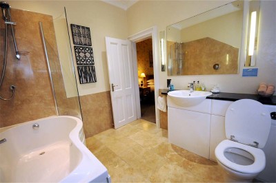 Neil Gunn Ensuite