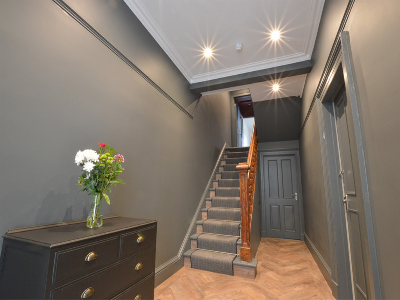 Hallway, Raniven Guest House, Oban.