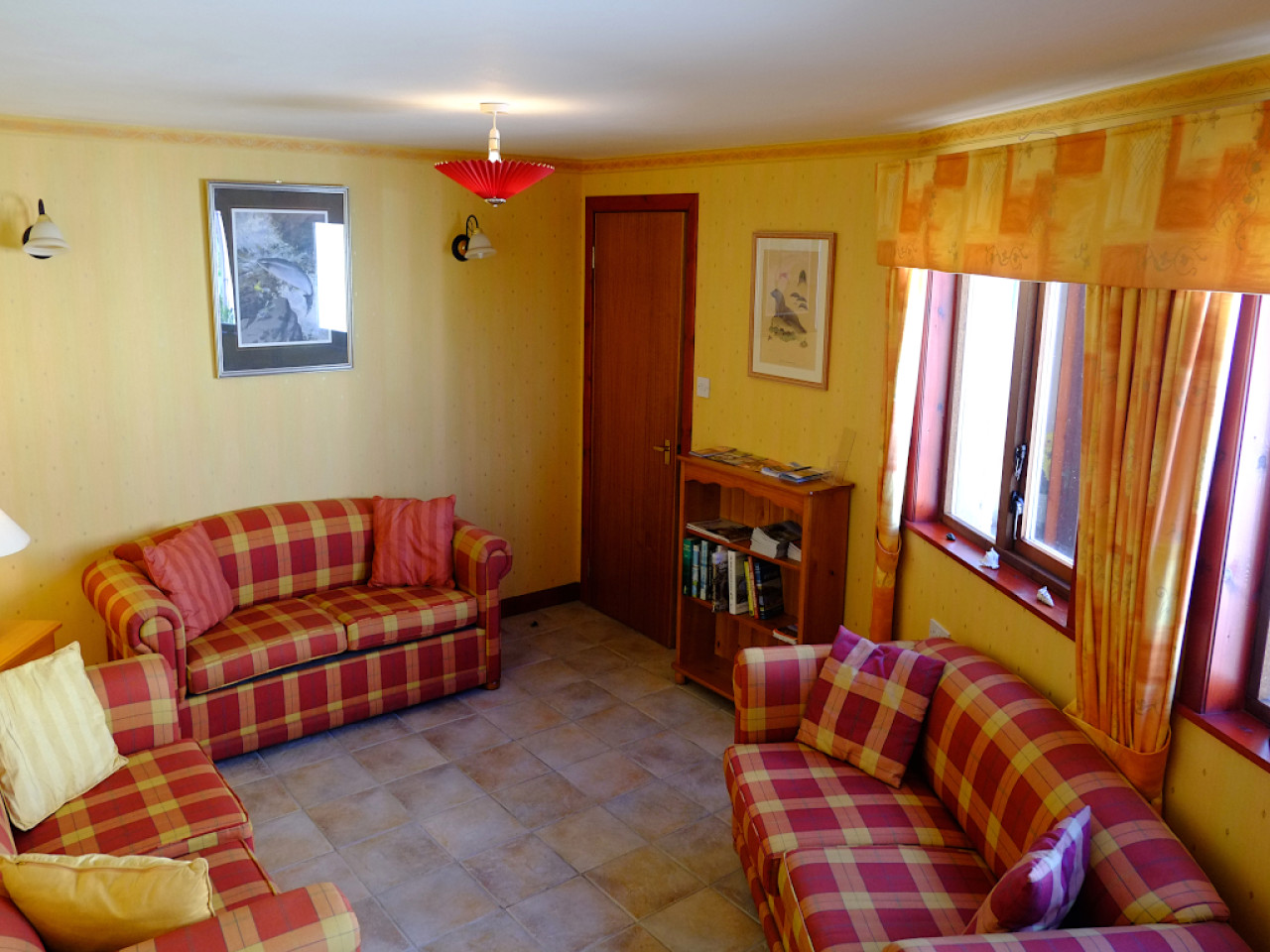 Sitting Room, Gord Guest House, Fetlar, Shetland.