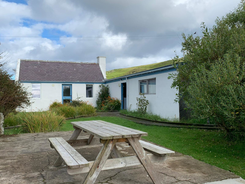Peerie house Exterior View 01